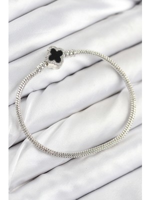 Pirinç Charm Zirkon Taşlı Yonca Model Gümüş Renk Kadın Bileklik