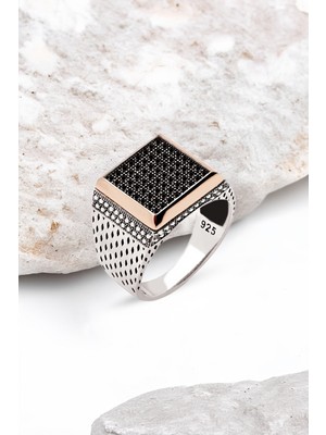 Silverplus Gümüş Siyah Zirkon Taşlı Süslemeli Kare Model Erkek Yüzük