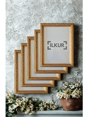 A4 Boyutunda (21X30 Cm) Düz Camlı Yaprak Desenli Çerçeve Beşli