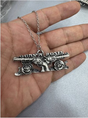 Guns N' Roses – Red Rose Metal Kolye Metal  | Rock & Metal Tarzı Takı