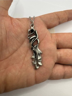 Face To Face – Yüz Yüze Bakan Desen Unisex Kolye (Metal  Zincirli)