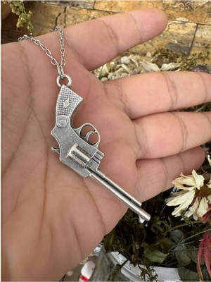 Tabanca Desen Kolye – Gümüş Renk Unisex Metal Takı