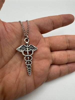 Kadüse Desen Tıp Sembolü Unisex Kolye – Metal  Zincirli, Zamak Metal Sağlık Temalı Takı