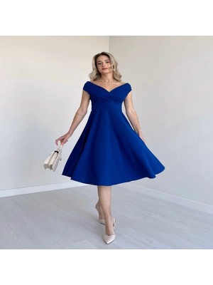 Kadın Kısa Kollu Kruvaze Yaka Eteği Volanlı Krep Elbise