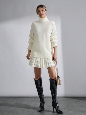 TKM0003 Kadın Pileli Etekli Balıkçı Yaka Triko Takım