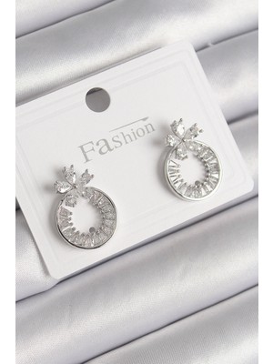 Pirinç Gümüş Renk Zirkon Taşlı Halka Model Çiçek Figür Kadın Küpe