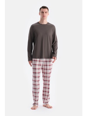 Uzun Kollu Altı Ekoseli Tişört Pantolon Takım