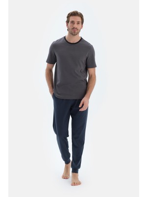 Antrasıt Kısa Kollu Dokuma Etiket Detaylı Tişört Pantolon Pijama Takımı