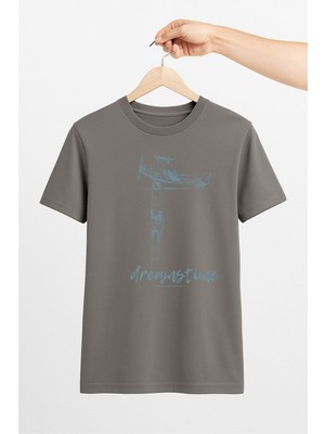 Vecihi Geliyor Dreamstime Unisex Tshirt Pilot - Havacı - Uçak Tutkunu