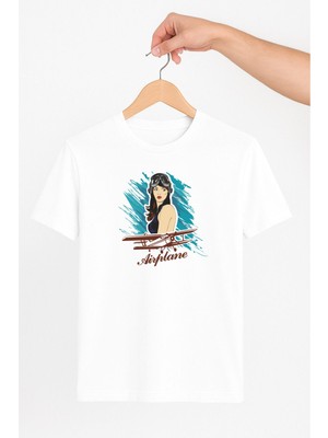 Vecihi Geliyor Kadın Pilot Temalı Unisex Tshirt Pilot - Havacı - Uçak Tutkunu