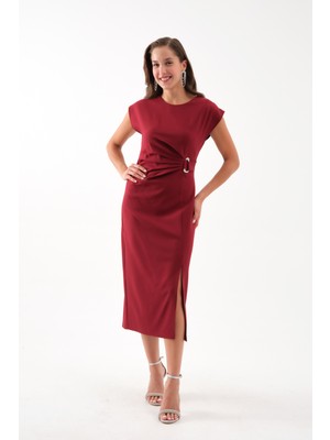 Kadın Bordo Bisiklet Yaka Aksesuar Detay Midi Elbise