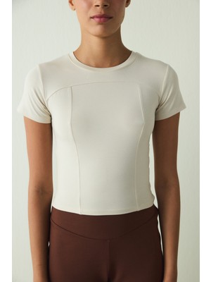 Bej Bisiklet Yaka Kısa Kollu Slim Fit Modal Tişört