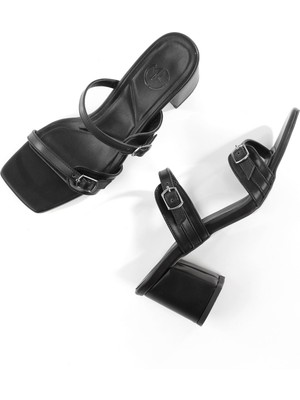 Lorina Siyah Çift Bant Kemer Tokalı Kalın Topuklu Terlik
