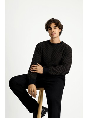 Bisiklet Yaka Oversize Ekstra Rahat Kesim Pamuklu Desenli Triko Kazak