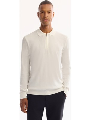 AVVA Erkek Ekru Polo Yaka Fermuarlı Rayon Tüylenmeyen Dokulu Triko Regular Fit Kazak A52Y5019