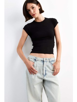 DeFacto Bisiklet Yaka Kısa Kollu Tişört G1072AX25SM