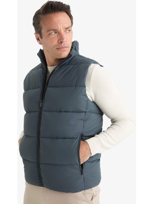 DeFacto Su İtici Slim Fit Astarlı Şişme Yelek C5630AX25AU