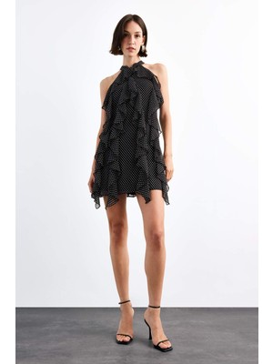 DeFacto Kolsuz Volanlı Mini Elbise G0732AX25SM