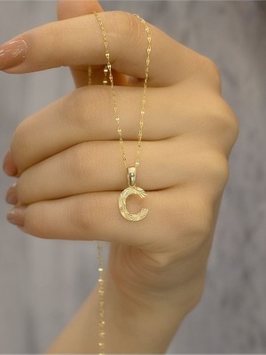 ZEYNEPLİ GOLD 14 Ayar Altın Küçük Füzyon C Harfli Kolye