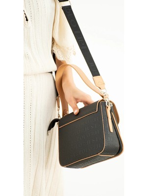 Just Polo Kadın Kabartma Desenli Orta Boy Şık El & Omuz Çantası 234073MH