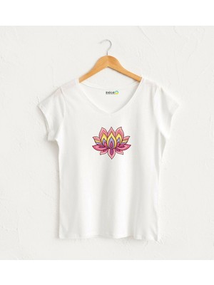 Pembe Lotus Görselli Kadın V Yaka %100 Pamuklu Yoga Tasarım T-Shirt