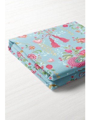 Love Bloom Kalpli Mavi Çiçekler Tasarımlı Masa Örtüsü - 130X204CM