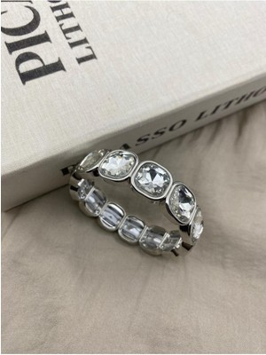 Gümüş Renk,gümüş Kristal Taşlı,lastikli,baget Model Bileklik