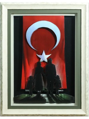 E38 El Işçiliği Türk Bayrağı  Kağıt Rölyef Tablo 67X87 cm - 6348