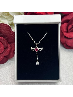Melek Kanatlı Kalp ve Tektaş Sallantılı Kadın Kolyesi 925 Ayar Gümüş Zincirli Rodyumlu Zirkon Taşlı