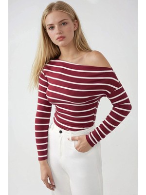 Hiccup Kadın Kayık Yaka Esnek Çizgili Fitted Bluz Bordo Kırmızı