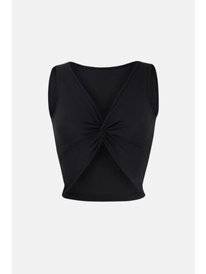 Hiccup Kadınlar Düz Renkli Fitilli Ön Kıvrık Crop Top Siyah