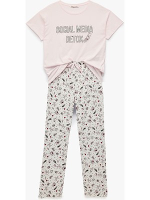 Pamuklu Kısa Kollu Bisiklet Yaka Baskılı Pijama Takımı