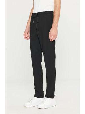 Altınyıldız Classics Erkek Siyah Slim Fit Rahat Kesim Beli Bağlamalı Yan Cepli Jogger Pantolon