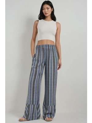 Hiccup Kadın Wide Leg Çizgi Desenli Rahat Kesim Pantolon Bebek Mavisi