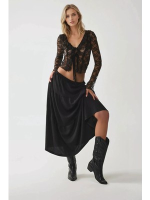 Hiccup Kadın Dar Kesim Uzun Kollu V Yaka Dantel Bluz Siyah