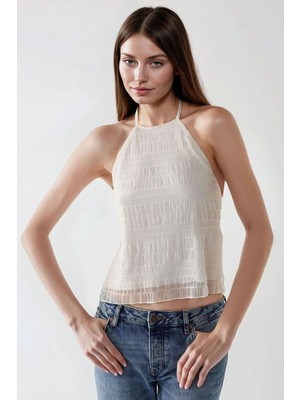 Hiccup Kadın Halter Yaka Dokulu Fitted Üst Beyaz