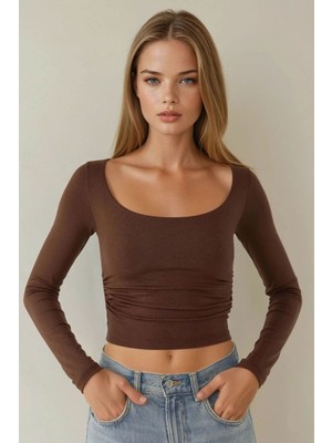 Hiccup Kadınlar Slim Fit Viscose Bisiklet Yaka Kısa Bluz Kestane Kahvesi