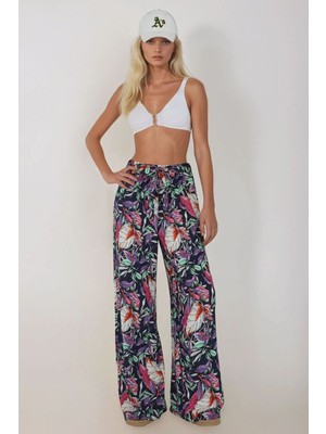 Hiccup Kadın Çekmece İpli Baskılı Geniş Paça Pantolon Çok Renkli