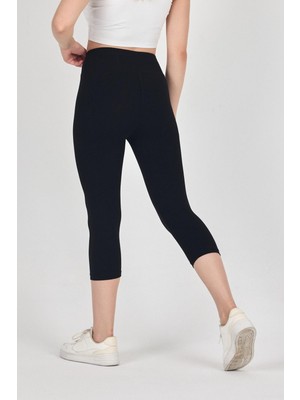 Kadın Siyah Yüksek Bel Toparlayıcı Kapri Tayt