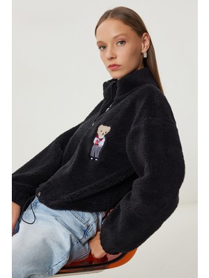 Ayıcık Işlemeli Fermuarlı Peluş Sweatshirt LZH0014 Siyah