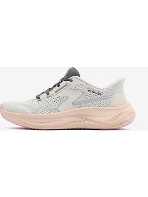 Skechers Kadın Beyaz Spor Ayakkabı Skech Cloud 150565 Wmlt Nefes Alabilir Yapı ve Konforlu Tasarım