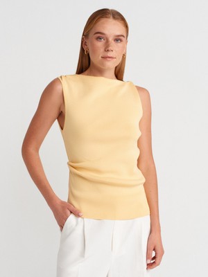 10778 Kayık Yaka Drapeli Ince Triko Bluz-Sarı