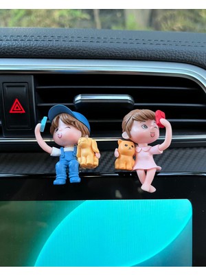 Selfie Yapan Sevimli Oturan Çift Araba Içi Biblo Aksesuar Torpido Süsü Sevgiliye Hediye