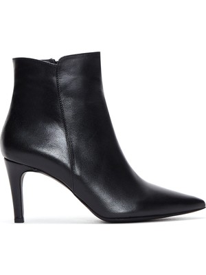 Kadın Siyah Fermuarlı Ince Topuklu Deri Bot 25WFD161118