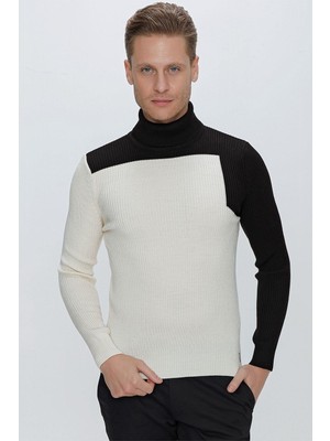 Tr 842 Slim Fit Ekru Klasik Triko