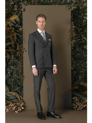 Efor Slim Fit Çift Yırtmaç Çizgili Füme Kruvaze Takım Elbise TK 884