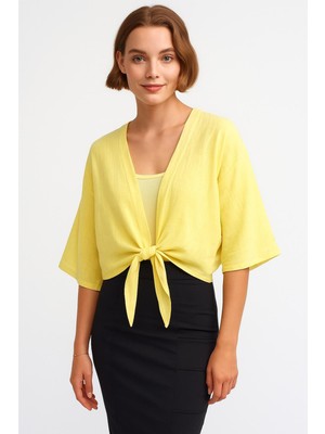 Kadın Bağlamalı Müslin Yarım Kol Bluz – Yazın Işıltısı