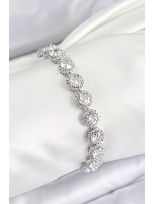 Pirinç Zirkon Taşlı Daire Baget Model Gümüş Renk Vıp Seri Kadın Bileklik