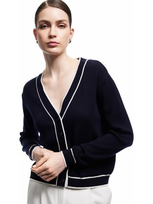 Uzun Kollu Cepli V Yaka Çizgili Triko Hırka