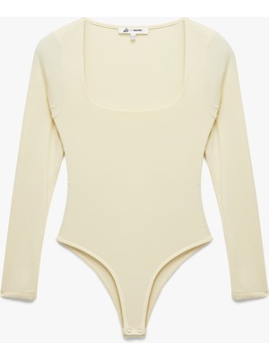 Kare Yaka Uzun Kollu Slim Fit Çıtçıtlı Body